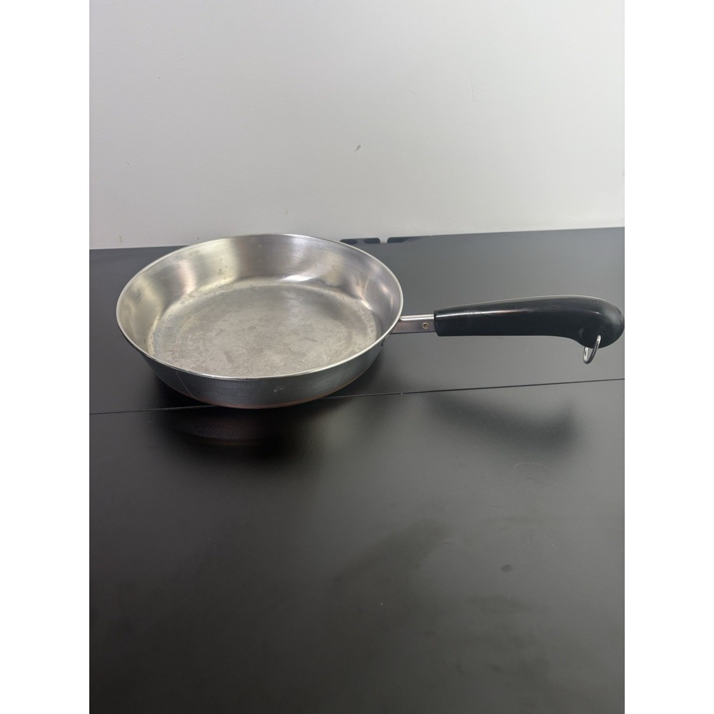 Revere Ware Stainless Steel 9-inch 1801 Copper‎ Bottom Skillet